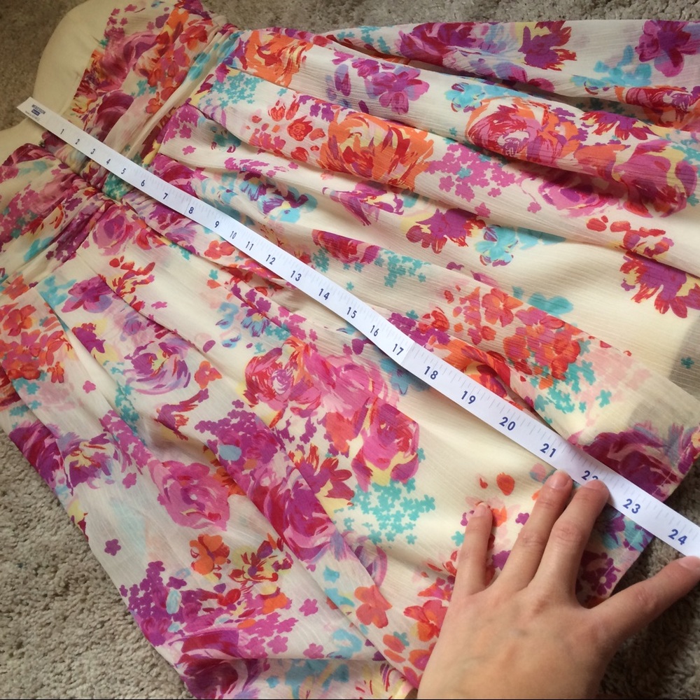 Dress & Slip Bundle - Picture 4 of 8